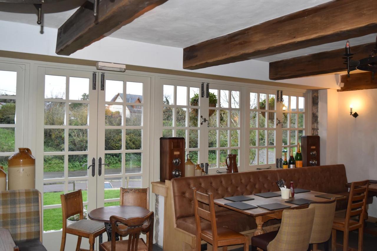 Three Horseshoes Country Inn Barry Exterior foto